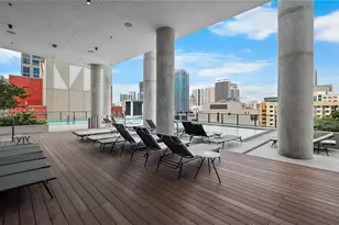 398 NE 5th St, Miami, FL 33132 - Photo 16