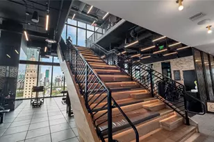 398 NE 5th St, Miami, FL 33132 - Photo 20