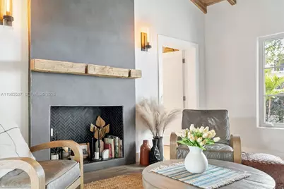 1024 Lenox Ave #1, Miami Beach, FL 33139 - Photo 12