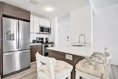 481 NE 29th St #702, Miami, FL 33137 - Photo 6