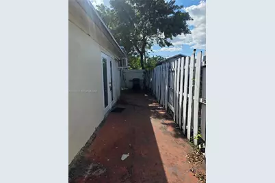 [Address not provided], Miami, FL 33165 - Photo 36