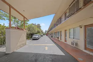 60 NW 79th St, Miami, FL 33150 - Photo 10