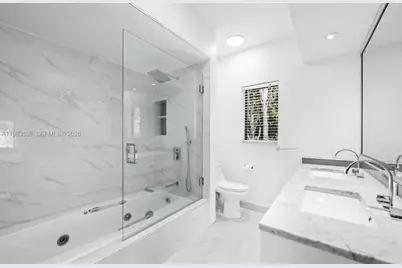 641 Island Rd, Miami, FL 33137 - Photo 8