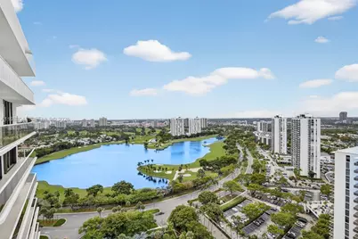 20281 E Country Club Dr #TS 5, Aventura, FL 33180 - Photo 2