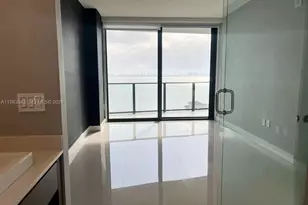 460 NE 28th St, Miami, FL 33137 - Photo 26