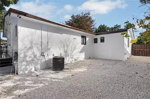 7501 Raleigh St, Hollywood, FL 33024 - Photo 14