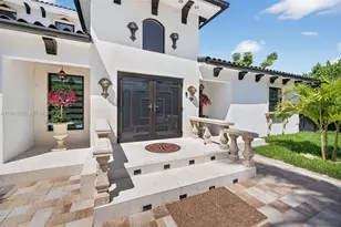 941 NE 119th St, Biscayne Park, FL 33161 - Photo 8