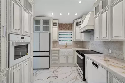 941 NE 119th St, Biscayne Park, FL 33161 - Photo 20