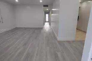 455 Golden Isles Dr, Hallandale Beach, FL 33009 - Photo 4