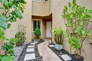 12513 NW 56th Dr, Coral Springs, FL 33076 - Photo 6
