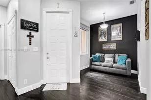 12513 NW 56th Dr, Coral Springs, FL 33076 - Photo 4