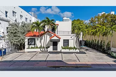 237 38th St #4, Miami Beach, FL 33140 - Photo 1