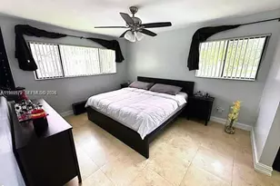 9729 Hammocks Blvd, Miami, FL 33196 - Photo 14
