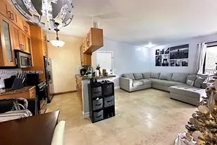 9729 Hammocks Blvd, Miami, FL 33196 - Photo 4