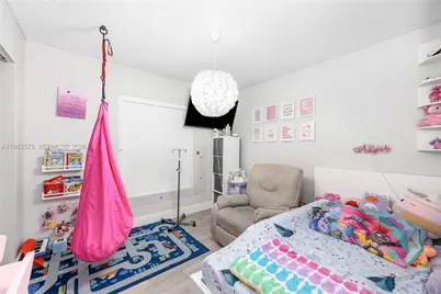 2419 NW 101st St, Miami, FL 33147 - Photo 20