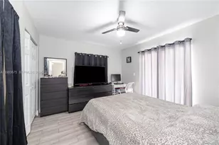 2419 NW 101st St, Miami, FL 33147 - Photo 24