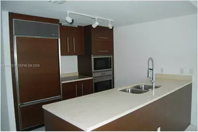 475 Brickell Ave #612, Miami, FL 33131 - Photo 2