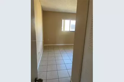 6121 W 24th Ave #206, Hialeah, FL 33016 - Photo 10