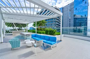 45 SW 9th St, Miami, FL 33130 - Photo 10