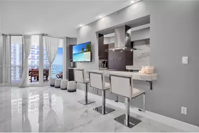 4775 Collins Ave #3508, Miami Beach, FL 33140 - Photo 10