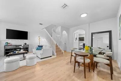 9380 W 33rd Ln, Hialeah, FL 33018 - Photo 22