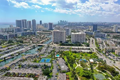 2500 Parkview Dr #2319, Hallandale Beach, FL 33009 - Photo 48