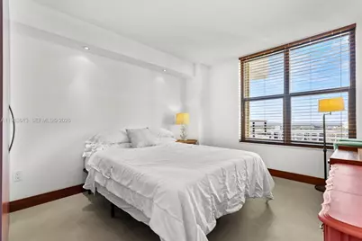 2500 Parkview Dr #2319, Hallandale Beach, FL 33009 - Photo 24