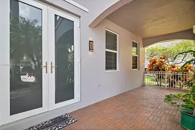 2354 Quail Roost Dr, Weston, FL 33327 - Photo 4