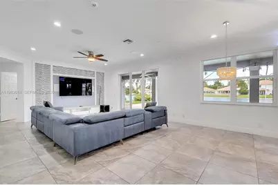 2354 Quail Roost Dr, Weston, FL 33327 - Photo 12