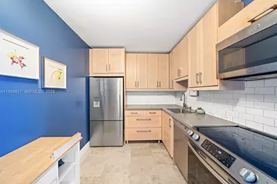 20335 W Country Club Dr #1208, Aventura, FL 33180 - Photo 16