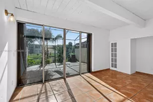 10406 SW 76th St, Miami, FL 33173 - Photo 24