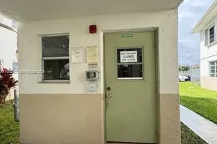 70 NE 202nd Terrace, Miami Gardens, FL 33179 - Photo 12