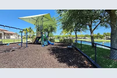 8884 SW 220th Ln, Cutler Bay, FL 33190 - Photo 24