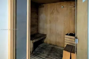 1500 Bay Rd, Miami Beach, FL 33139 - Photo 32