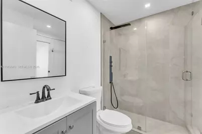 1251 NE 108th St #810, Miami, FL 33161 - Photo 18