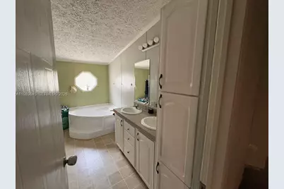 6555 Old Lake Wilson Rd #100, Davenport, FL 33896 - Photo 24