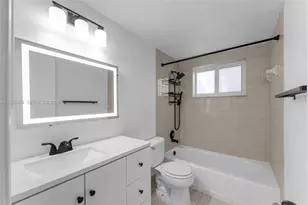 7722 Camino Real, Miami, FL 33143 - Photo 10