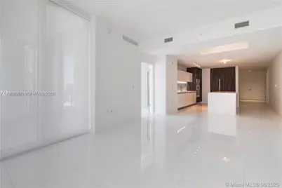 851 NE 1st Ave #3601, Miami, FL 33132 - Photo 4