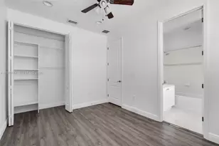 624 SW 147th Ave, Pembroke Pines, FL 33027 - Photo 16