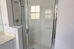 8683 NW 109th Ct, Doral, FL 33178 - Photo 12