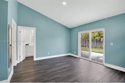 8301 NW 52nd St, Lauderhill, FL 33351 - Photo 18