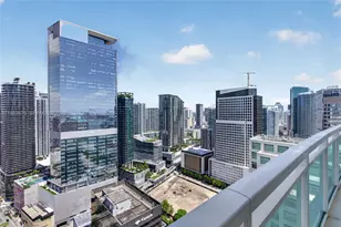 950 Brickell Bay Dr, Miami, FL 33131 - Photo 32
