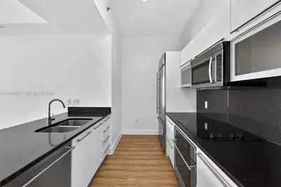 950 Brickell Bay Dr #4100, Miami, FL 33131 - Photo 10