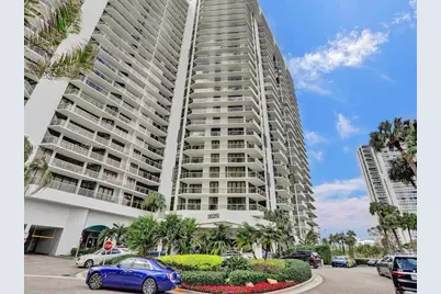 20281 E Country Club Dr #608, Aventura, FL 33180 - Photo 4