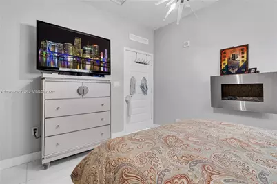 4745 NW 84th Ct #19, Doral, FL 33166 - Photo 32