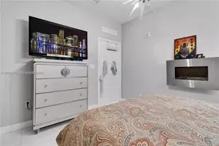 4745 NW 84th Ct, Doral, FL 33166 - Photo 32