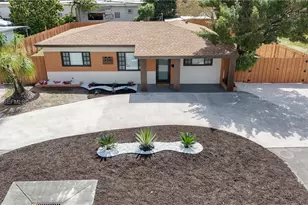 654 NW 45th St, Oakland Park, FL 33309 - Photo 1