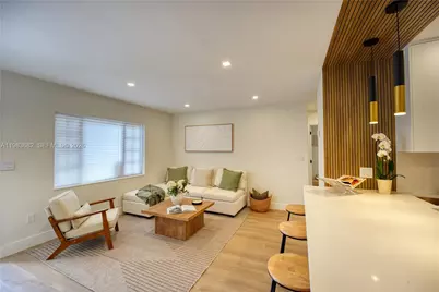 654 NW 45th St, Oakland Park, FL 33309 - Photo 6