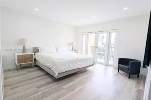 3789 NE 167th St, North Miami Beach, FL 33160 - Photo 14