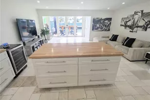 3789 NE 167th St, North Miami Beach, FL 33160 - Photo 4